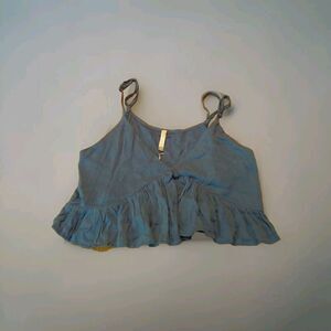 Amiani Crop Top Tank Size Medium Blue Ruffle Trim Summer Beach Vacation V Neck